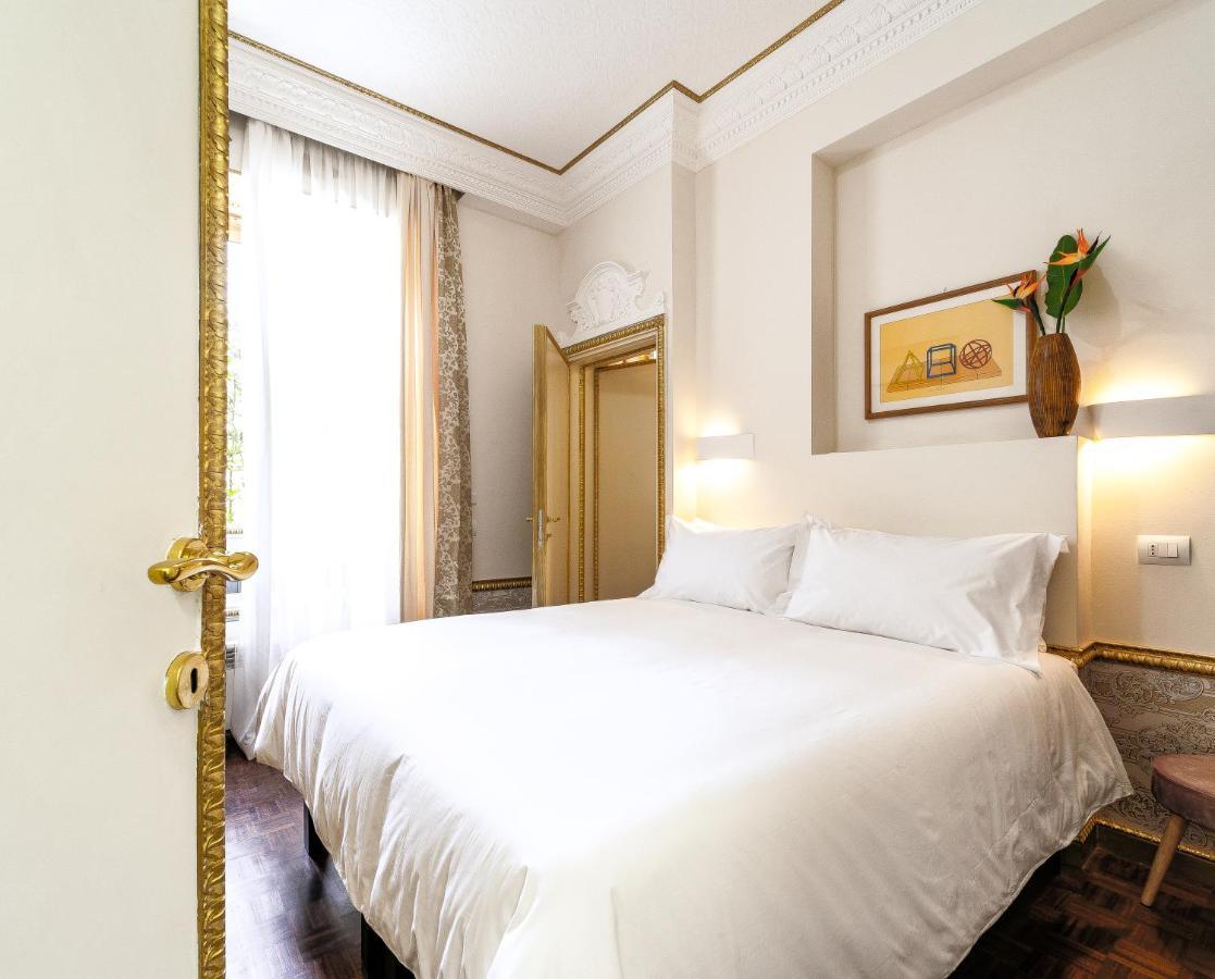 Riviere Private Rooms Alla Scala Milano Exterior foto