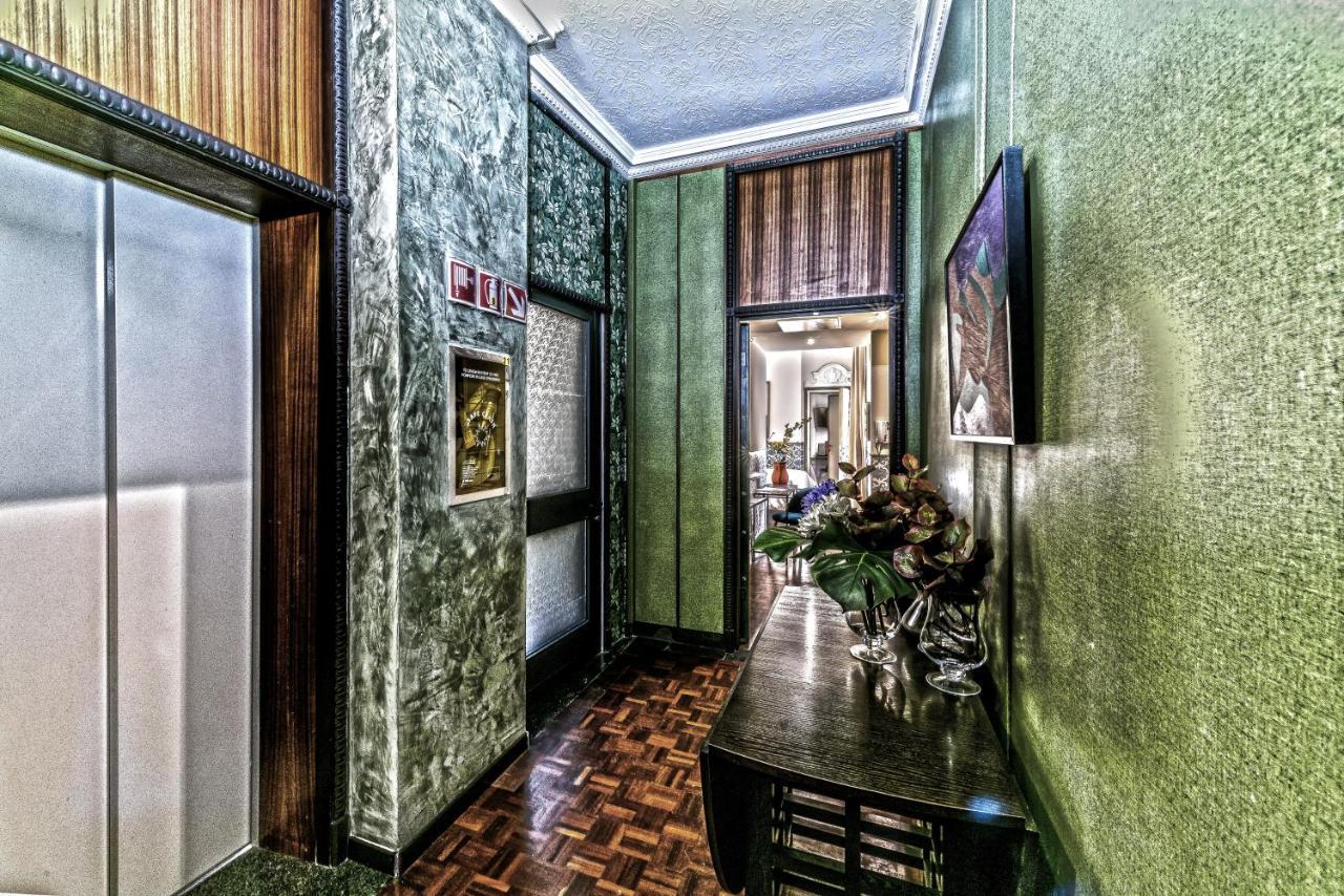 Riviere Private Rooms Alla Scala Milano Exterior foto